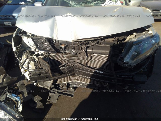 Photo 5 VIN: KNMAT2MT1GP733865 - NISSAN ROGUE 