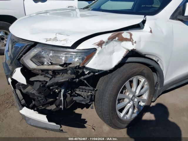 Photo 5 VIN: KNMAT2MT1HP603747 - NISSAN ROGUE 