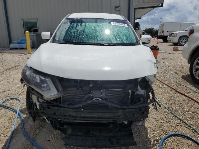 Photo 4 VIN: KNMAT2MT1HP614893 - NISSAN ROGUE S 