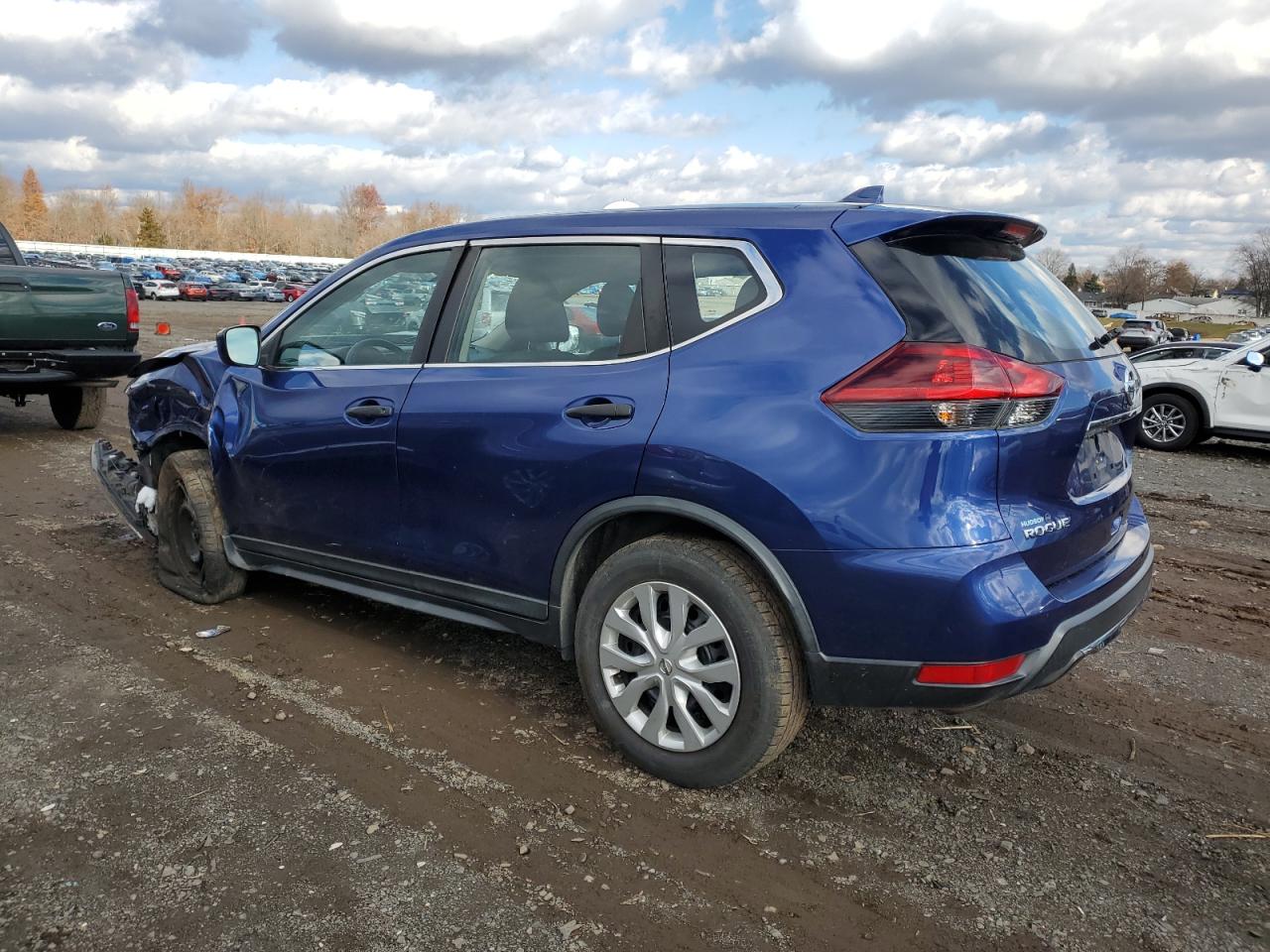 Photo 1 VIN: KNMAT2MT1JP527839 - NISSAN ROGUE 