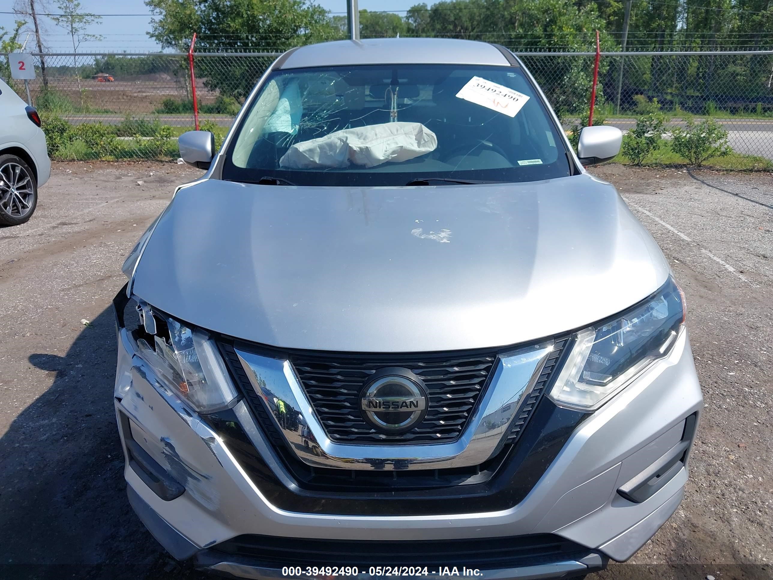 Photo 11 VIN: KNMAT2MT1JP538355 - NISSAN ROGUE 