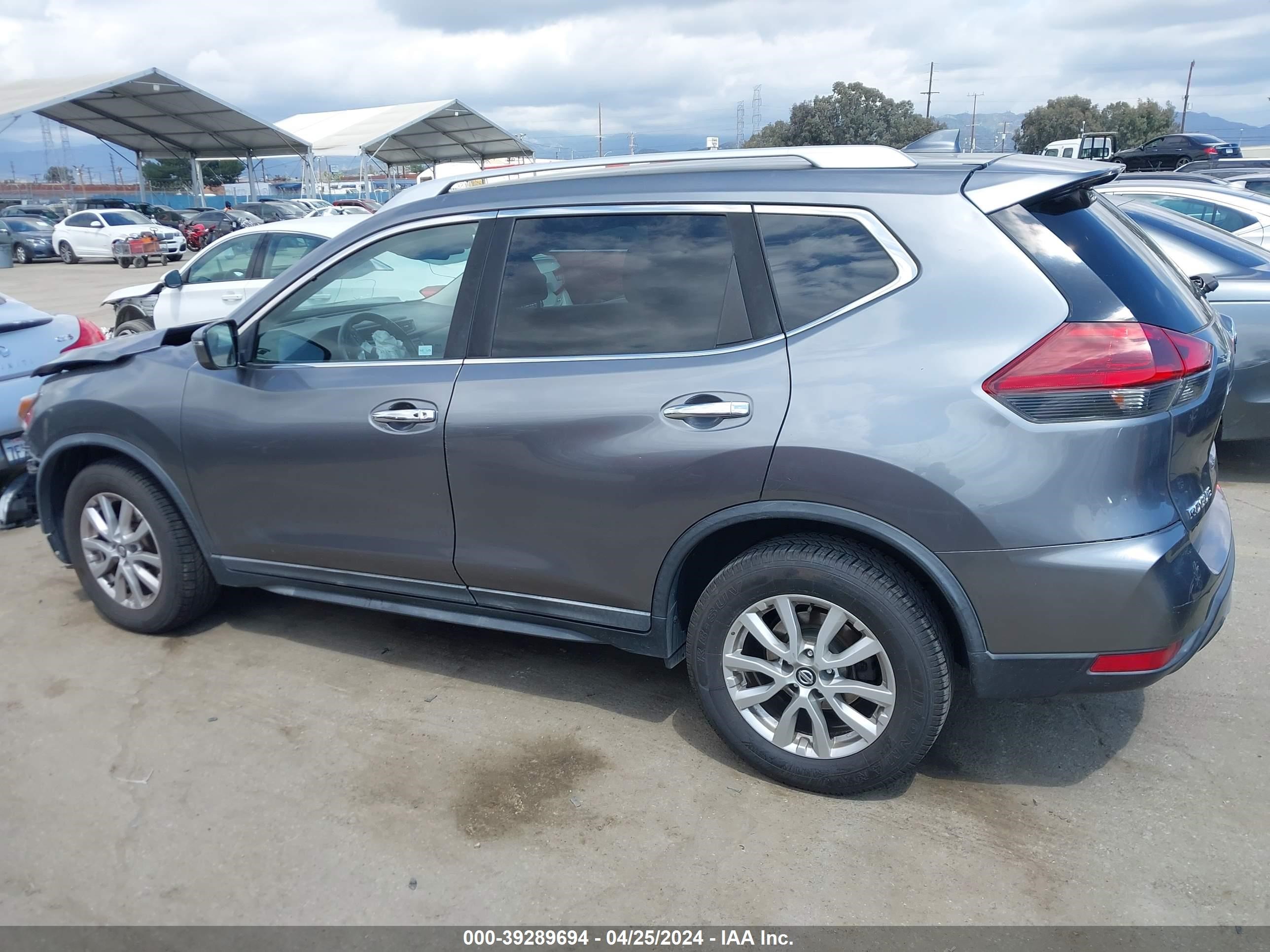 Photo 14 VIN: KNMAT2MT1JP592254 - NISSAN ROGUE 