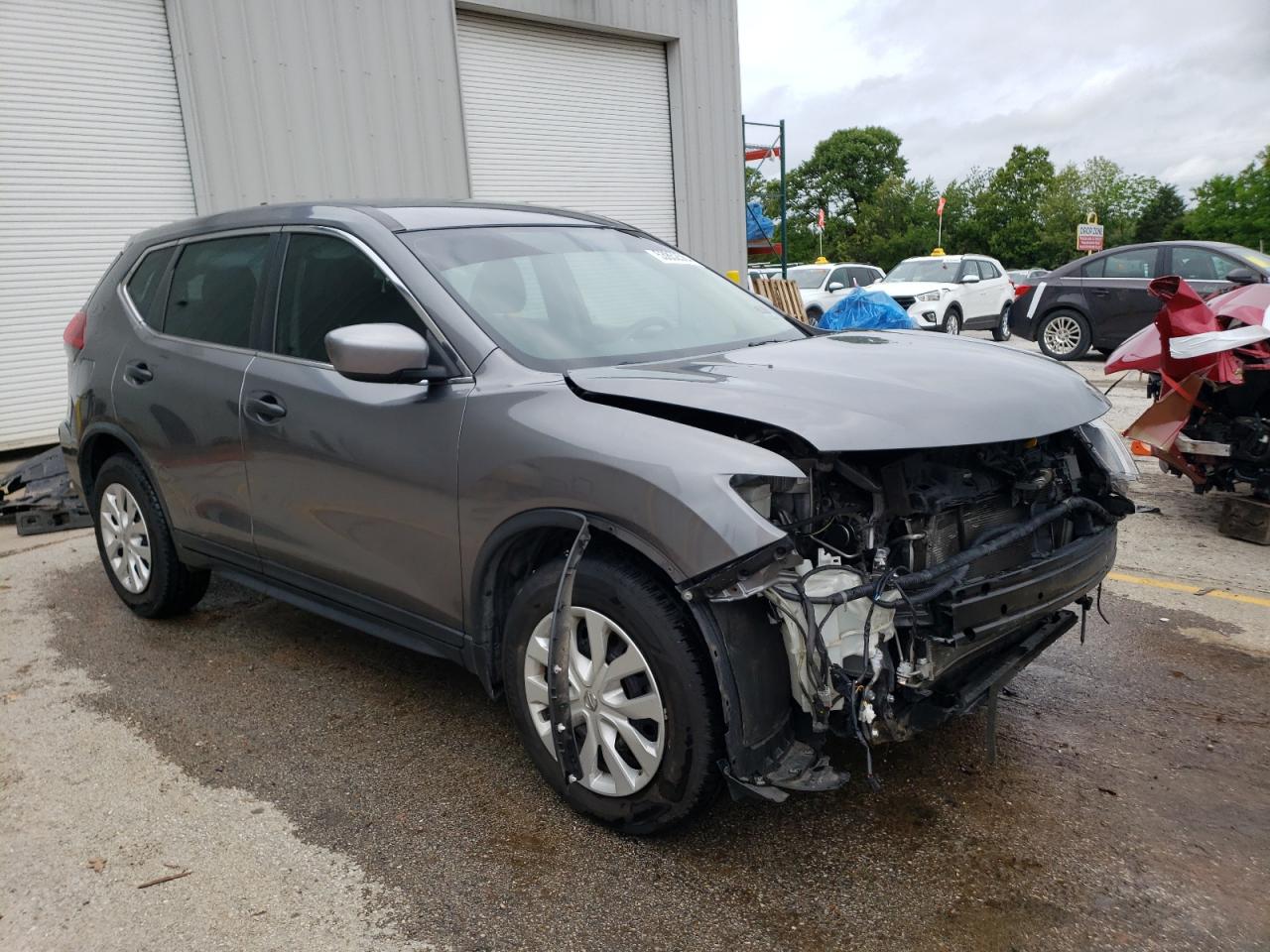 Photo 3 VIN: KNMAT2MT1JP617637 - NISSAN ROGUE 