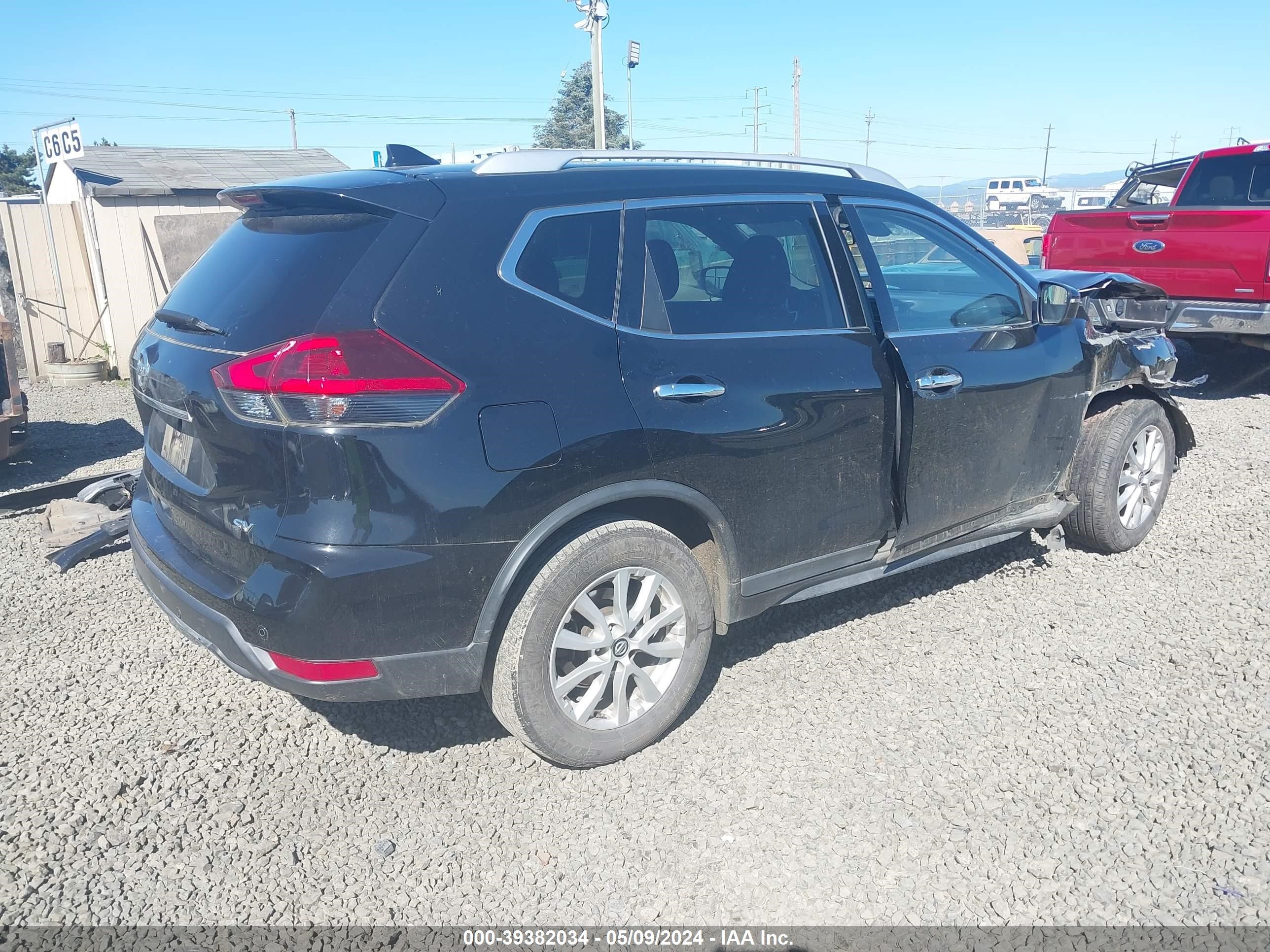 Photo 3 VIN: KNMAT2MT1KP535845 - NISSAN ROGUE 