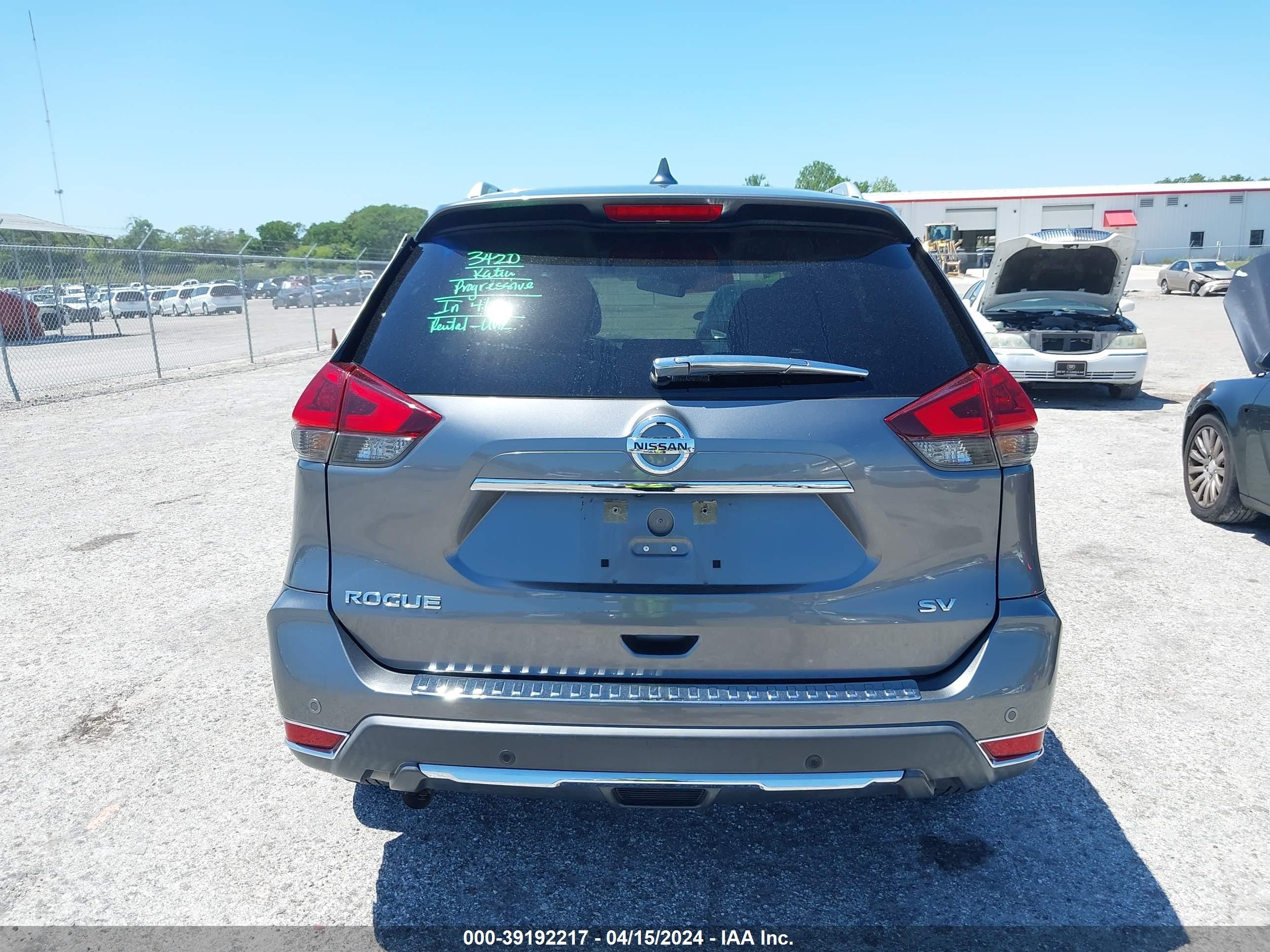 Photo 15 VIN: KNMAT2MT1LP533160 - NISSAN ROGUE 