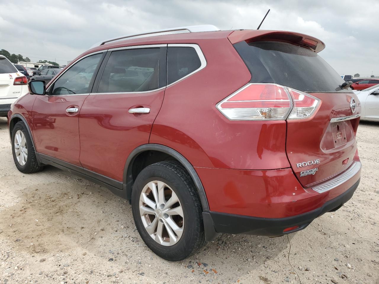 Photo 1 VIN: KNMAT2MT2FP506828 - NISSAN ROGUE 