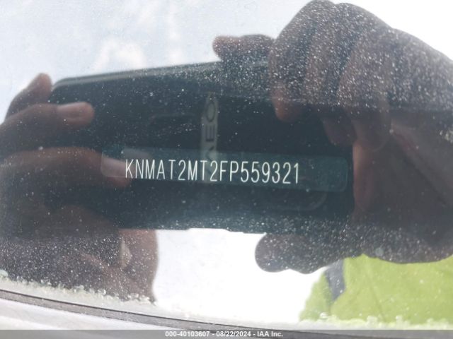 Photo 8 VIN: KNMAT2MT2FP559321 - NISSAN ROGUE 