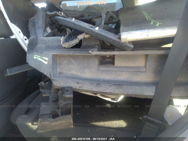 Photo 7 VIN: KNMAT2MT2GP701636 - NISSAN ROGUE 