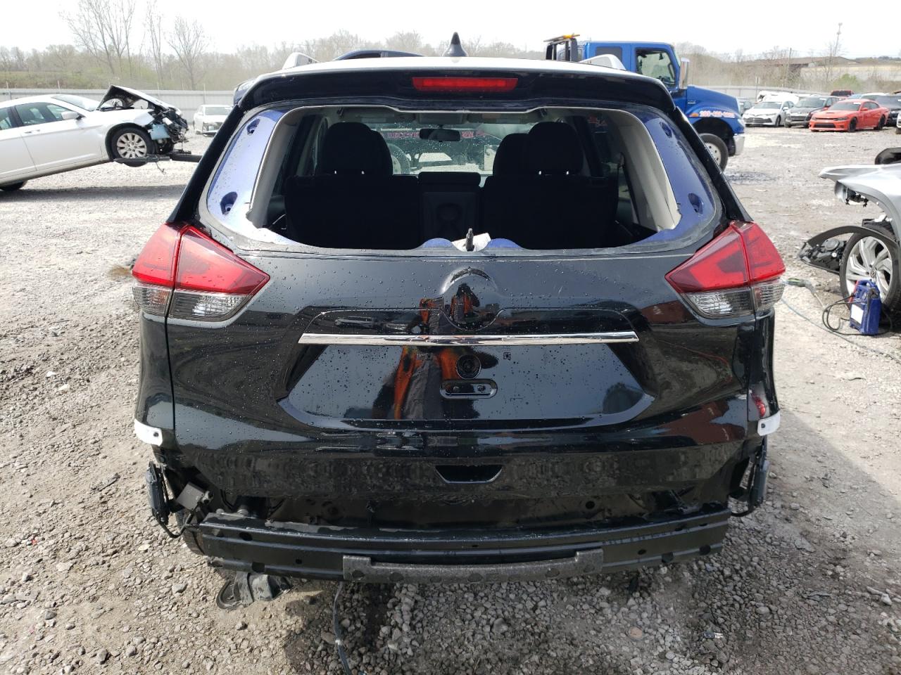 Photo 5 VIN: KNMAT2MT2HP612246 - NISSAN ROGUE 