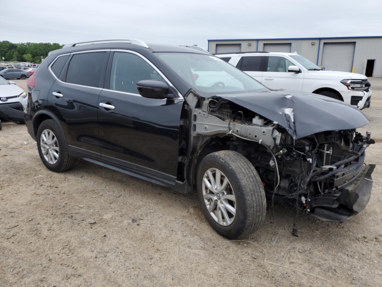 Photo 3 VIN: KNMAT2MT2JP503873 - NISSAN ROGUE 