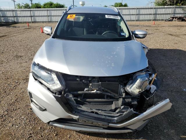 Photo 4 VIN: KNMAT2MT2KP558261 - NISSAN ROGUE 