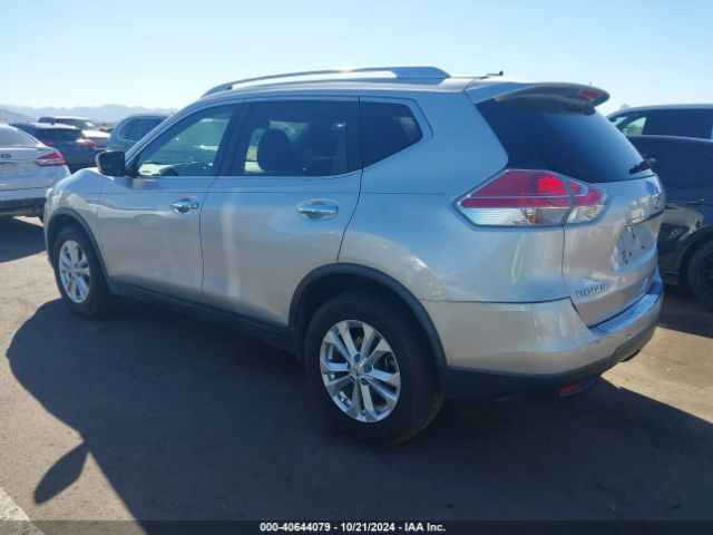 Photo 2 VIN: KNMAT2MT3FP523041 - NISSAN ROGUE 