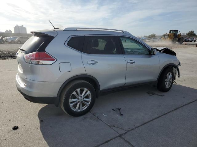 Photo 2 VIN: KNMAT2MT3FP552345 - NISSAN ROGUE 