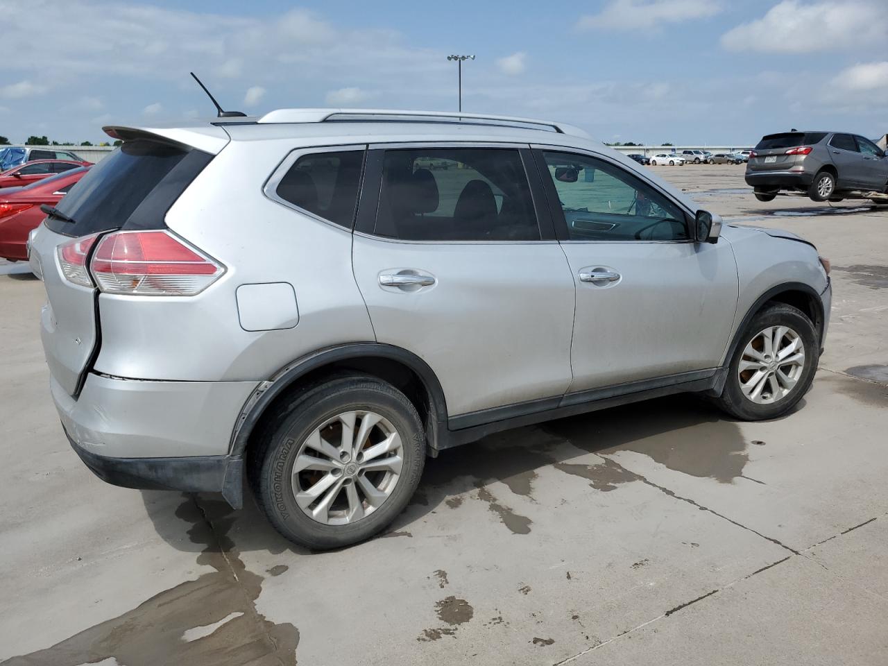 Photo 2 VIN: KNMAT2MT3GP702696 - NISSAN ROGUE 