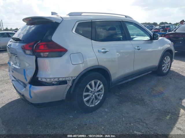 Photo 3 VIN: KNMAT2MT3JP513683 - NISSAN ROGUE 