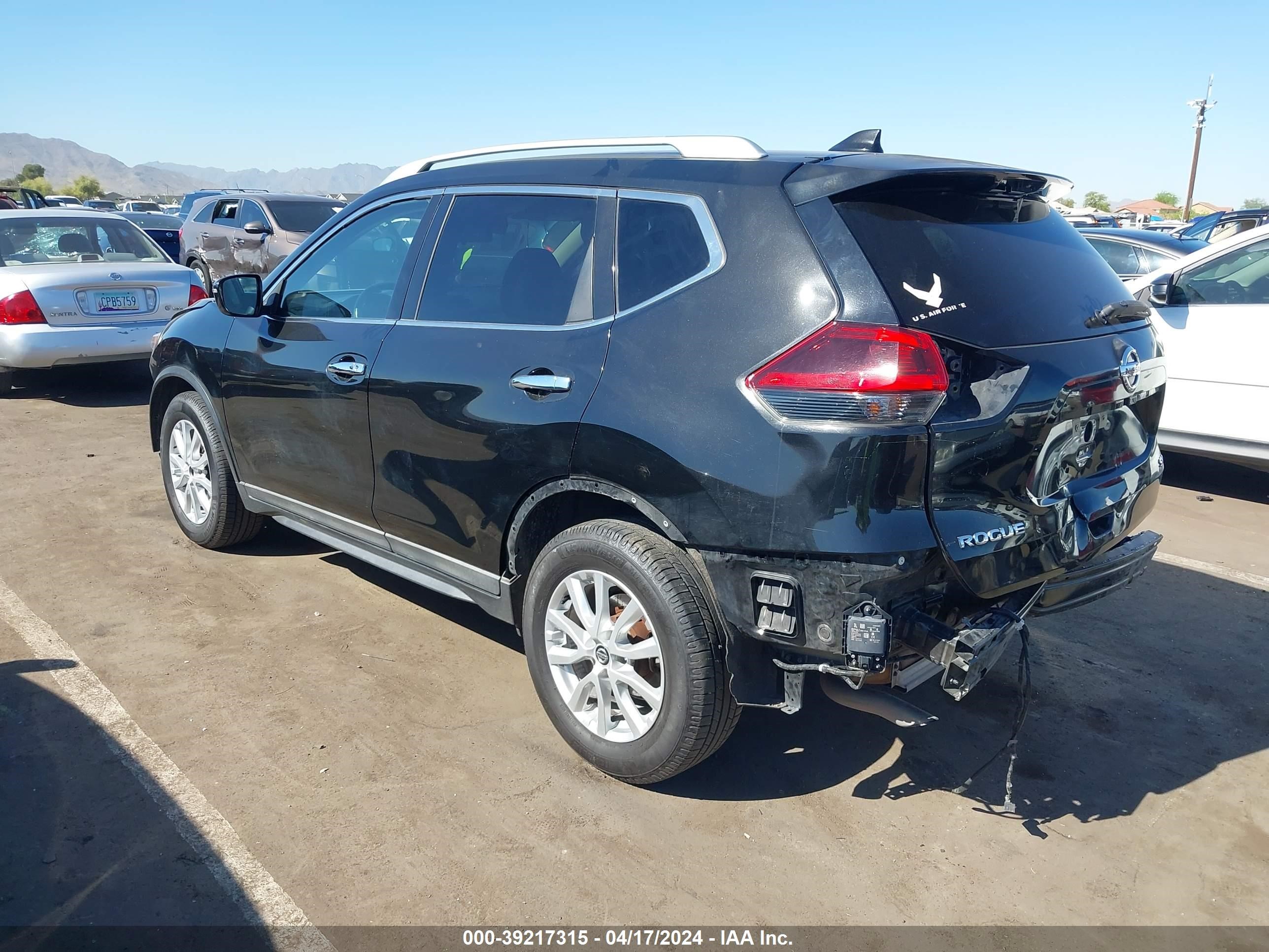 Photo 2 VIN: KNMAT2MT3JP552774 - NISSAN ROGUE 