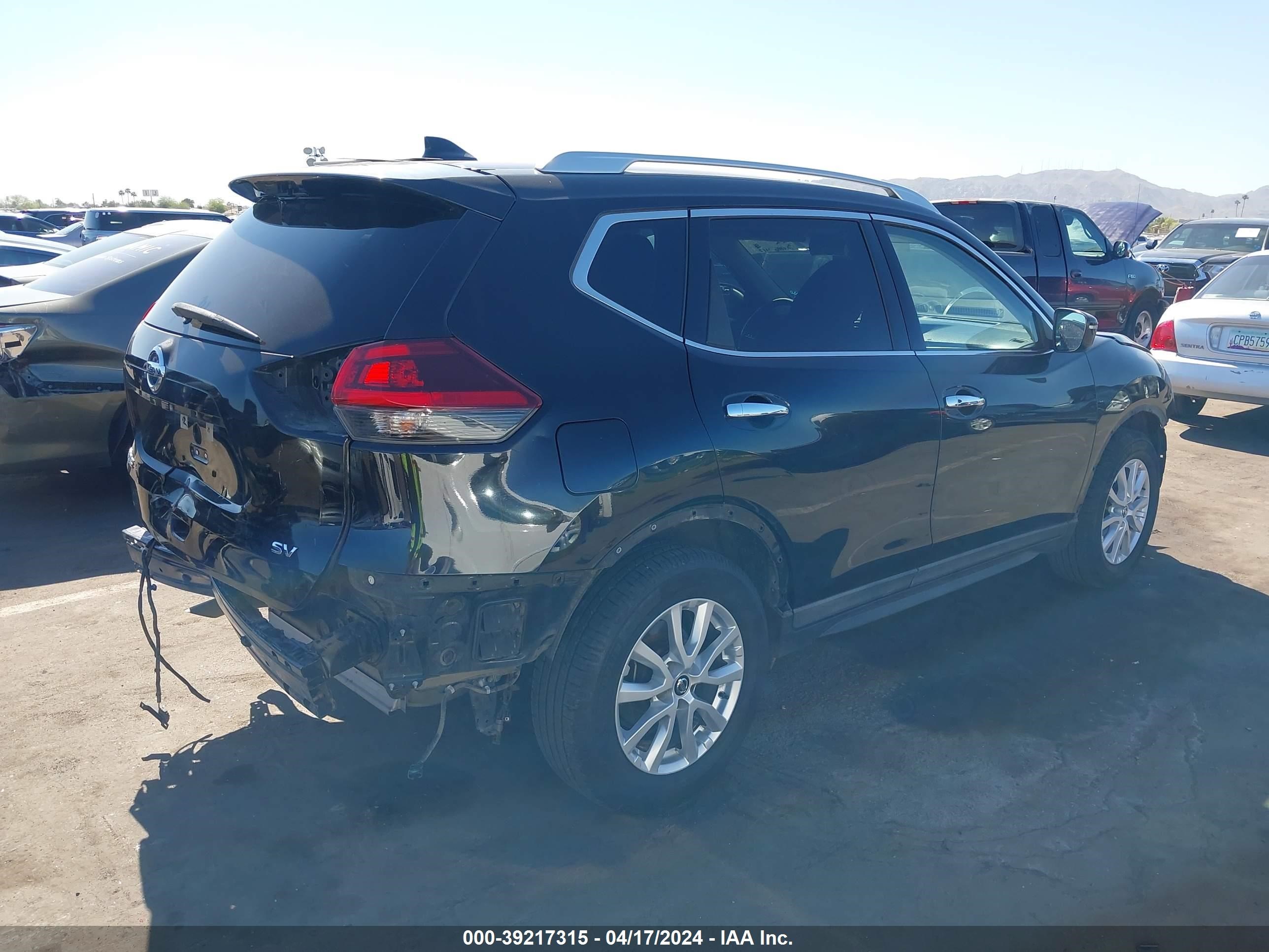 Photo 3 VIN: KNMAT2MT3JP552774 - NISSAN ROGUE 