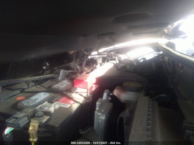 Photo 9 VIN: KNMAT2MT3JP577626 - NISSAN ROGUE 