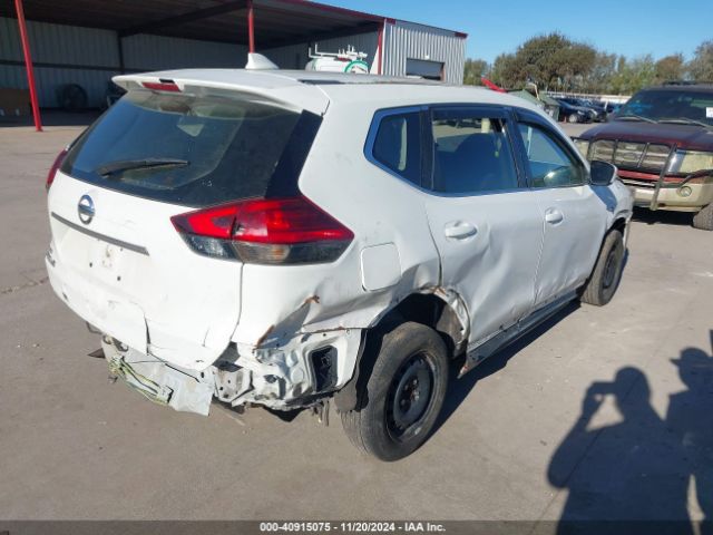 Photo 3 VIN: KNMAT2MT3JP578243 - NISSAN ROGUE 