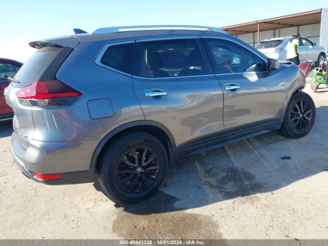 Photo 3 VIN: KNMAT2MT3KP506069 - NISSAN ROGUE 