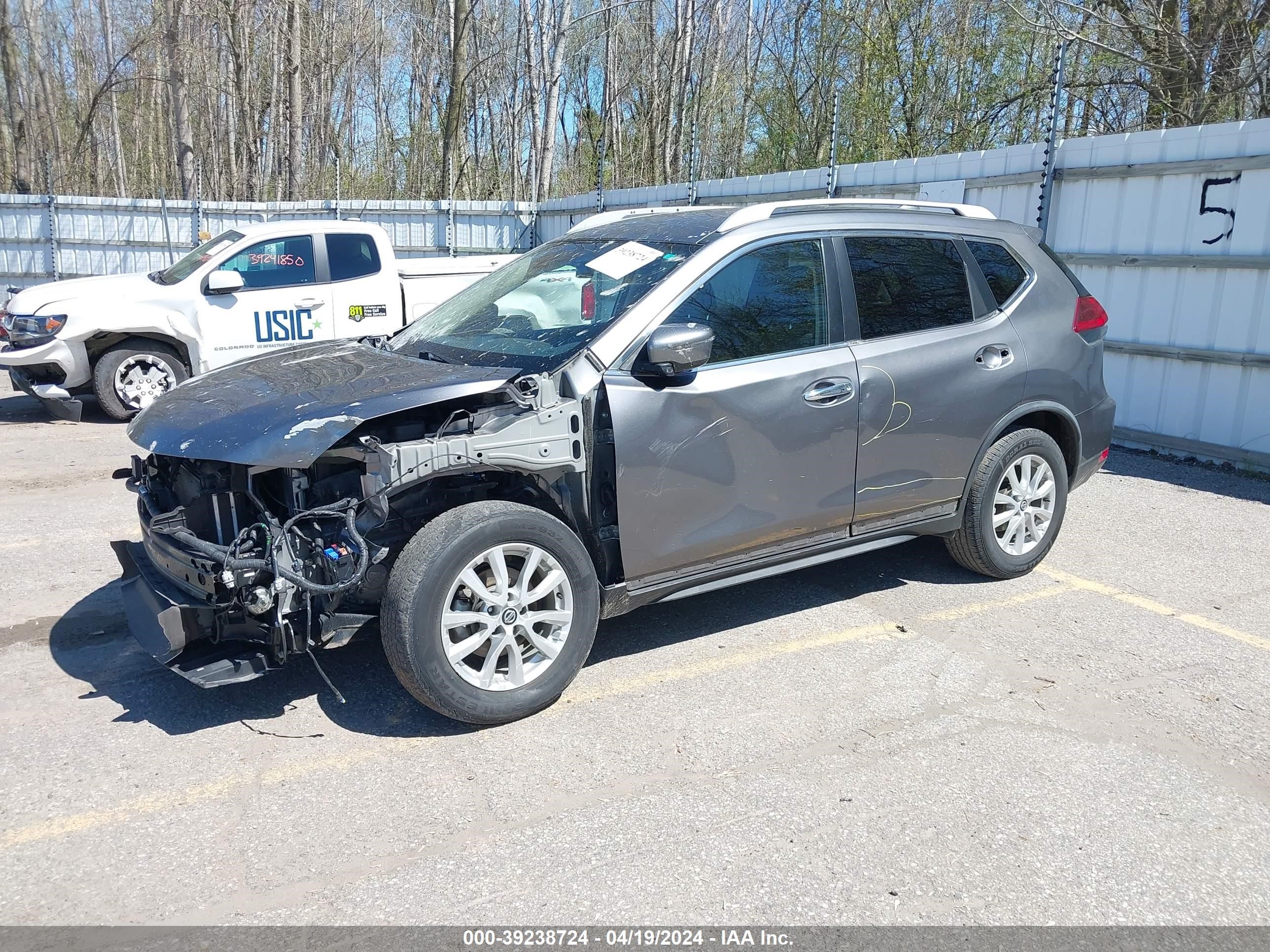 Photo 1 VIN: KNMAT2MT3LP506946 - NISSAN ROGUE 