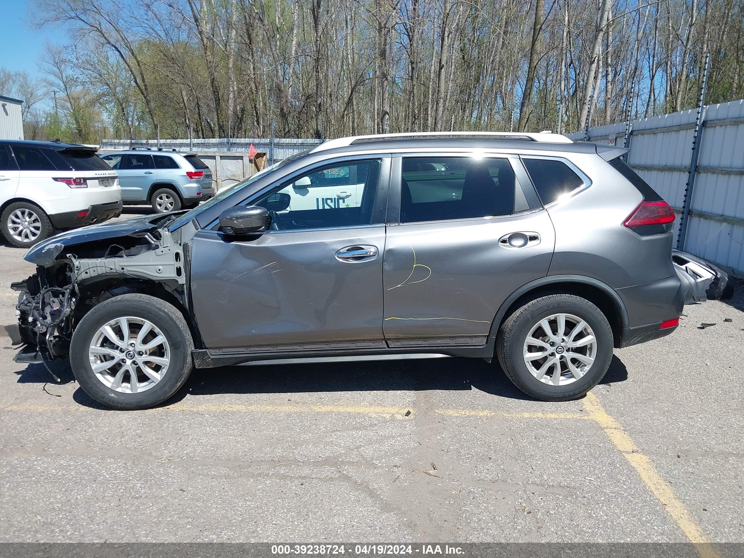 Photo 14 VIN: KNMAT2MT3LP506946 - NISSAN ROGUE 