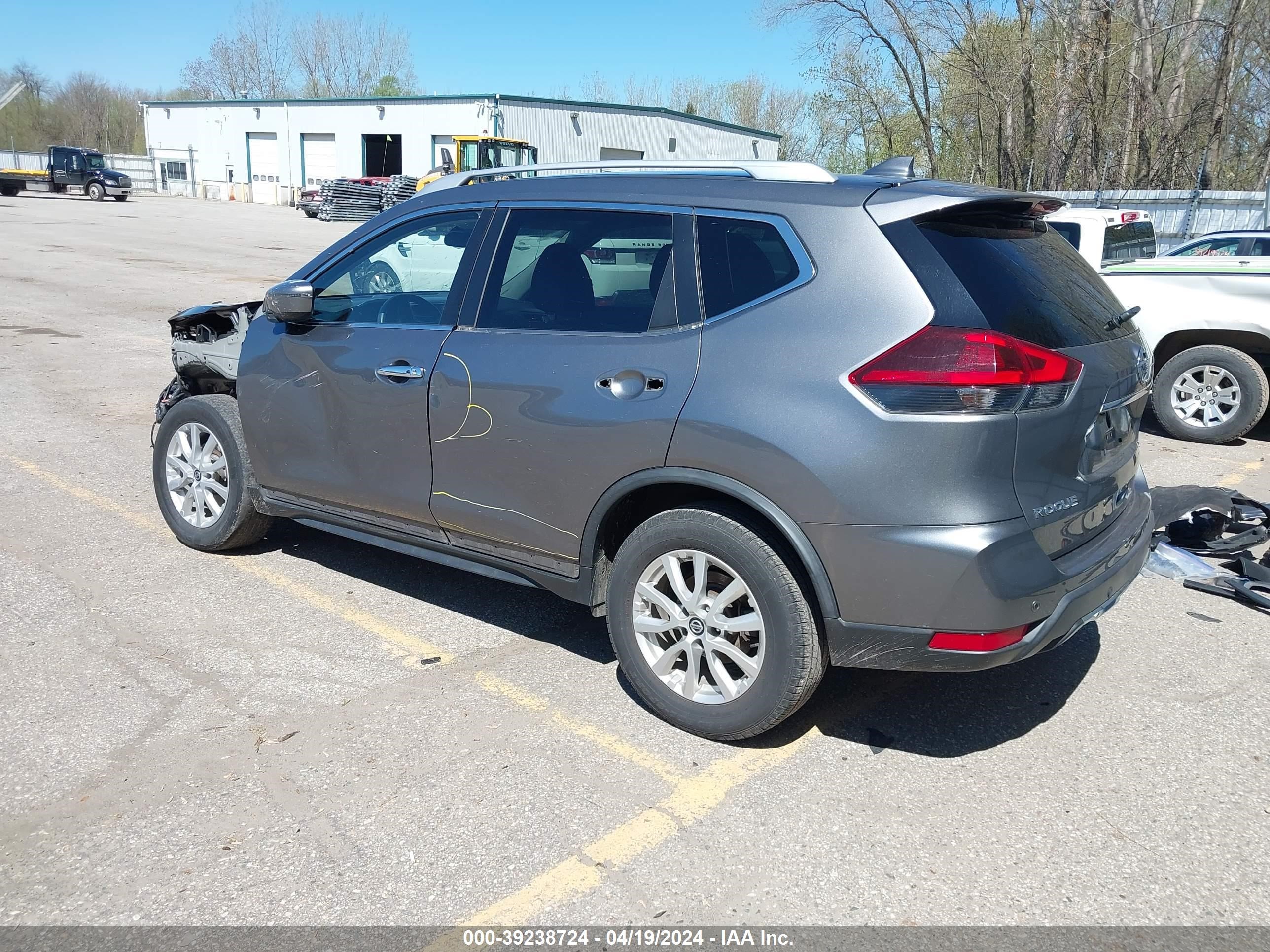 Photo 2 VIN: KNMAT2MT3LP506946 - NISSAN ROGUE 