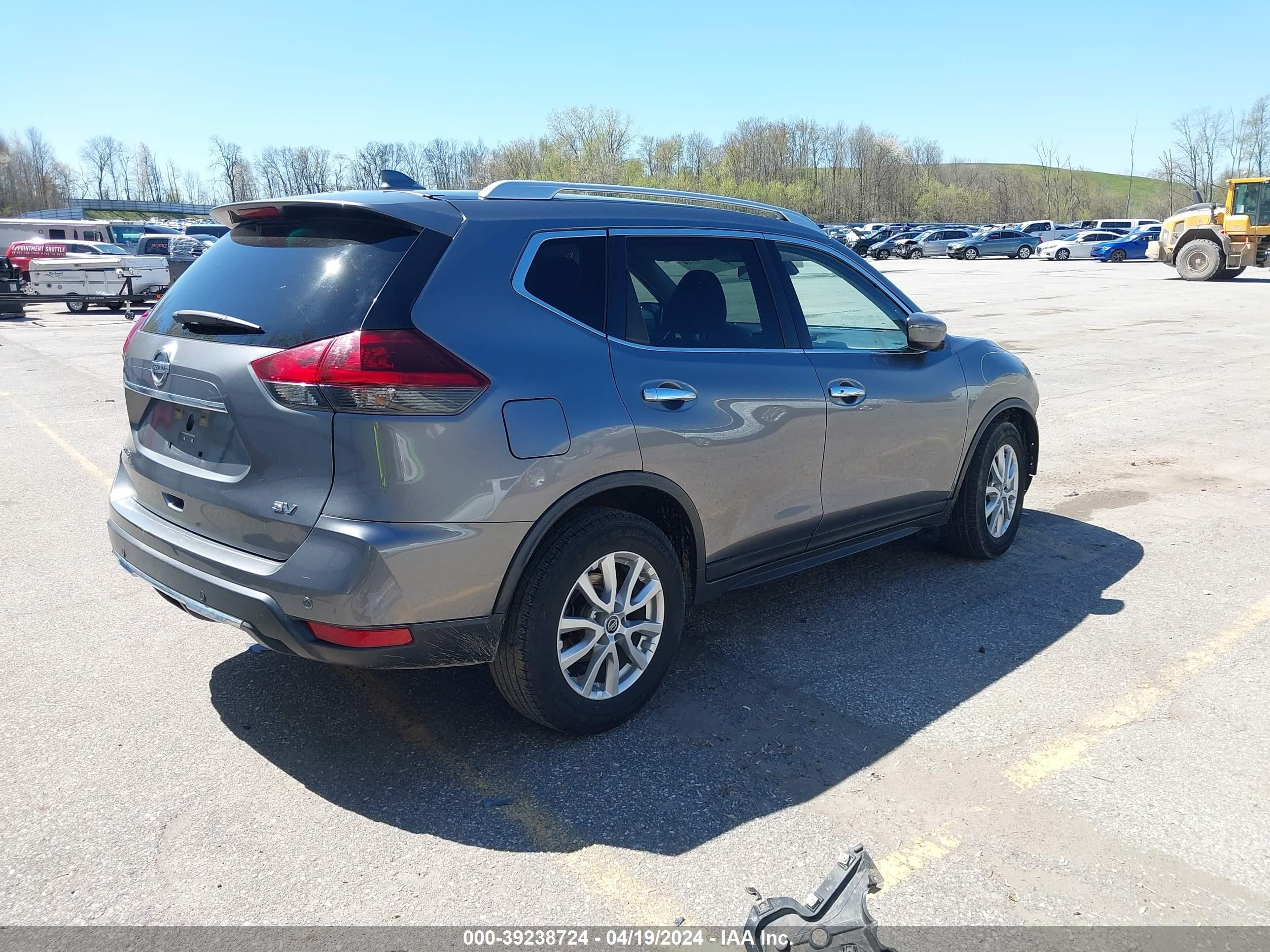 Photo 3 VIN: KNMAT2MT3LP506946 - NISSAN ROGUE 