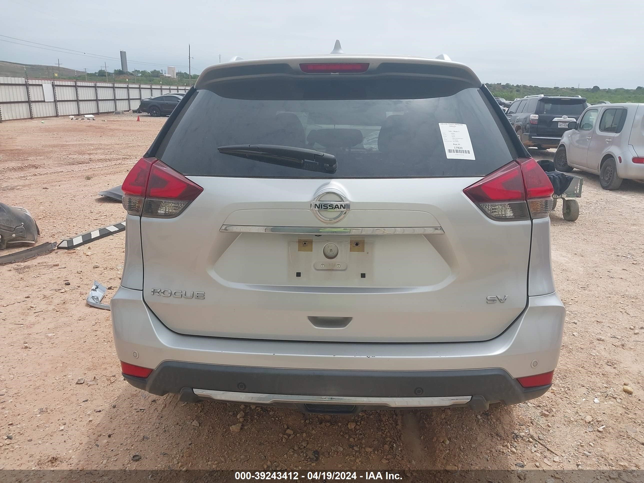 Photo 15 VIN: KNMAT2MT3LP511211 - NISSAN ROGUE 