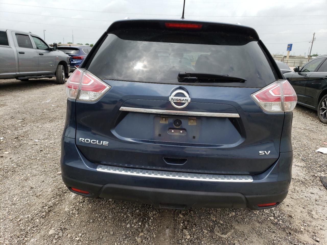 Photo 5 VIN: KNMAT2MT4FP526580 - NISSAN ROGUE 