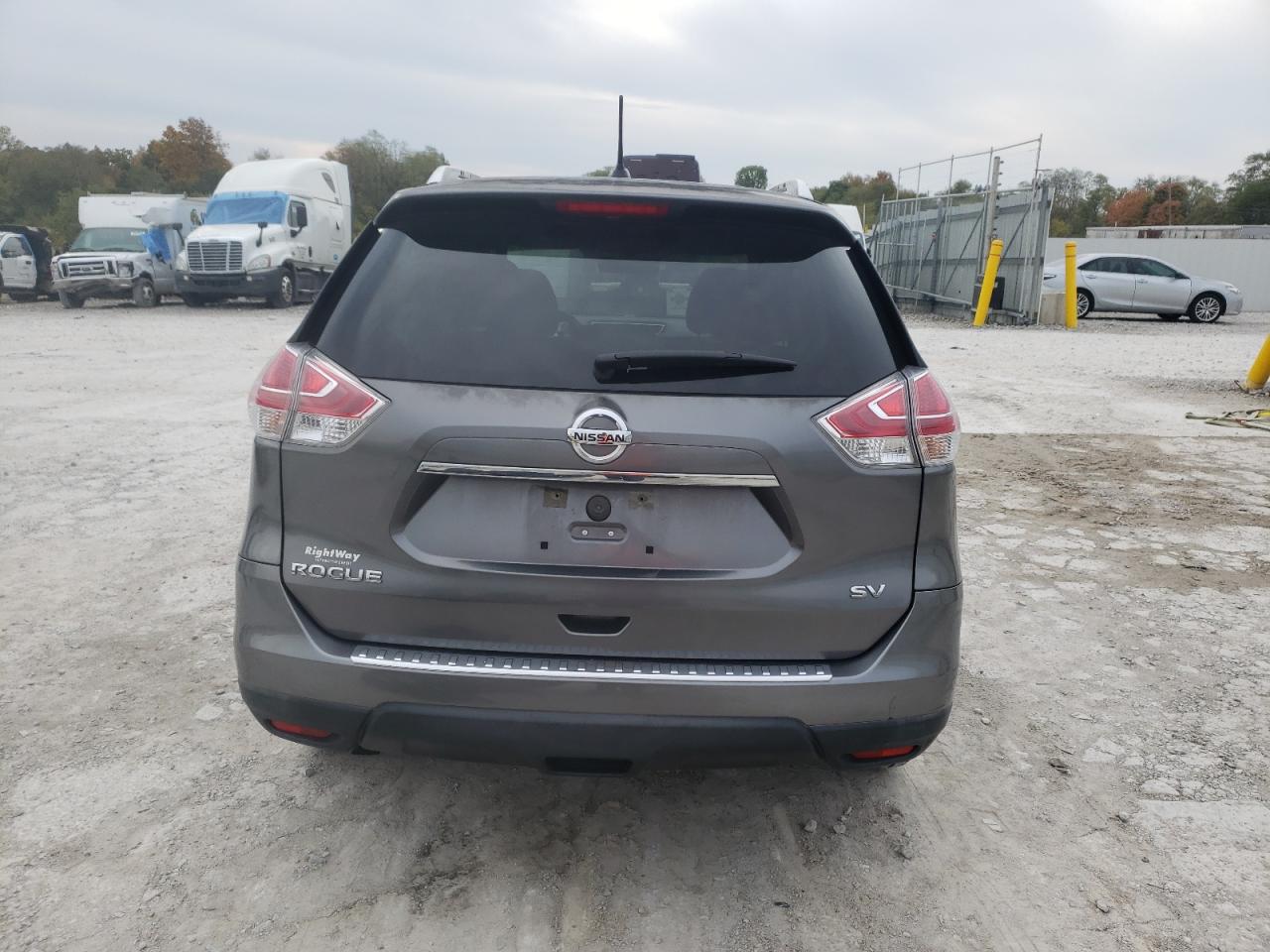 Photo 5 VIN: KNMAT2MT4FP527874 - NISSAN ROGUE 