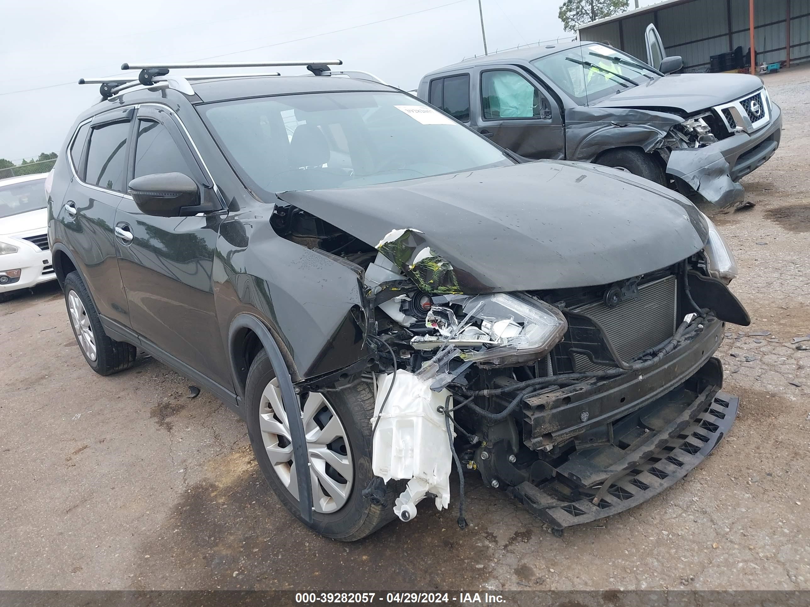 Photo 5 VIN: KNMAT2MT4GP678473 - NISSAN ROGUE 