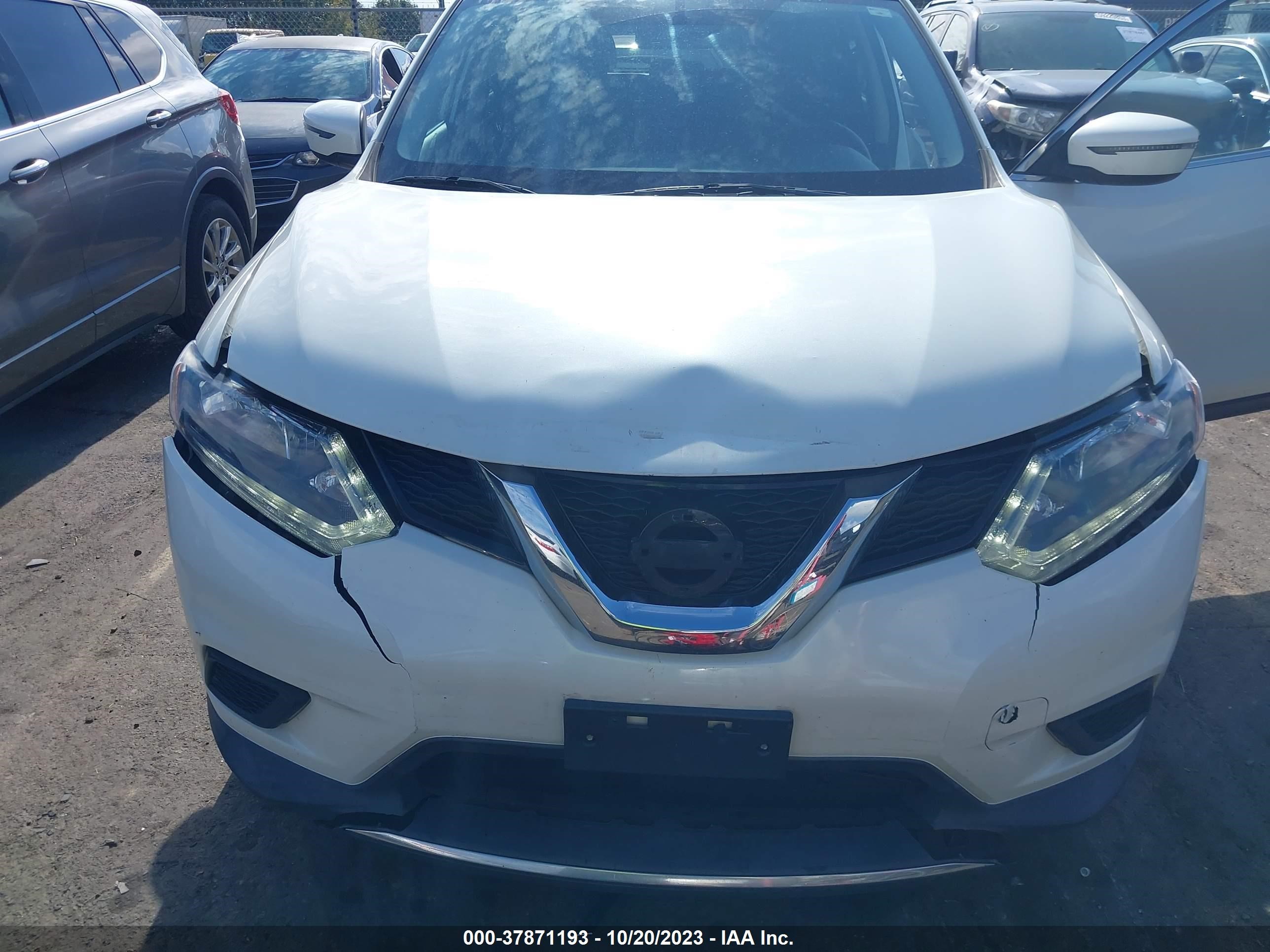 Photo 5 VIN: KNMAT2MT4GP727977 - NISSAN ROGUE 