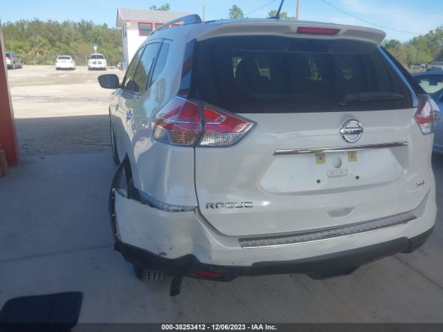 Photo 5 VIN: KNMAT2MT4GP728904 - NISSAN ROGUE 