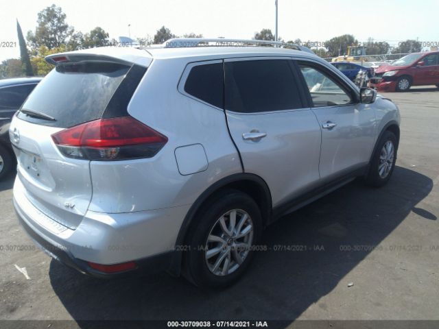 Photo 3 VIN: KNMAT2MT4JP599263 - NISSAN ROGUE 