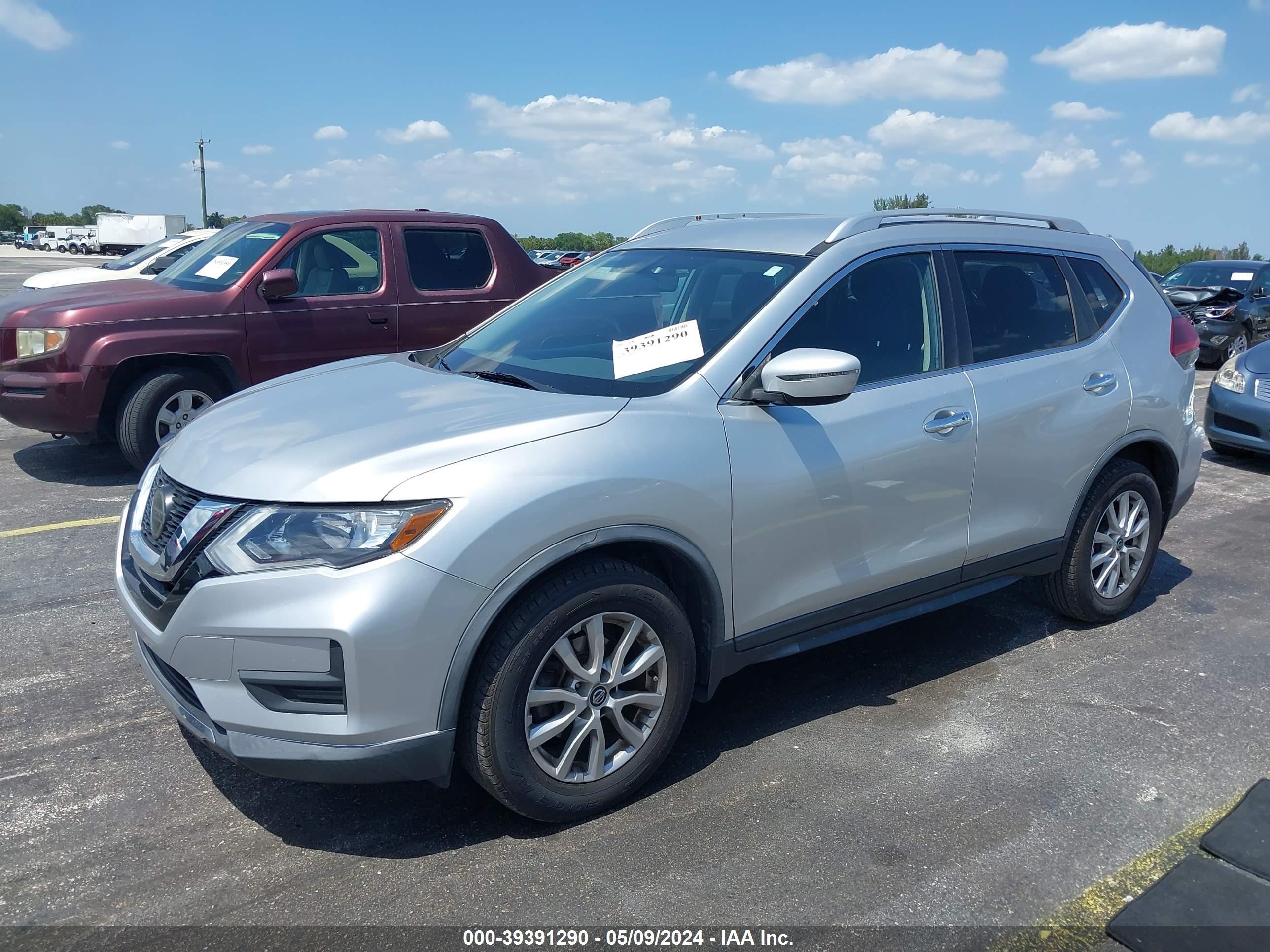 Photo 1 VIN: KNMAT2MT4JP617471 - NISSAN ROGUE 