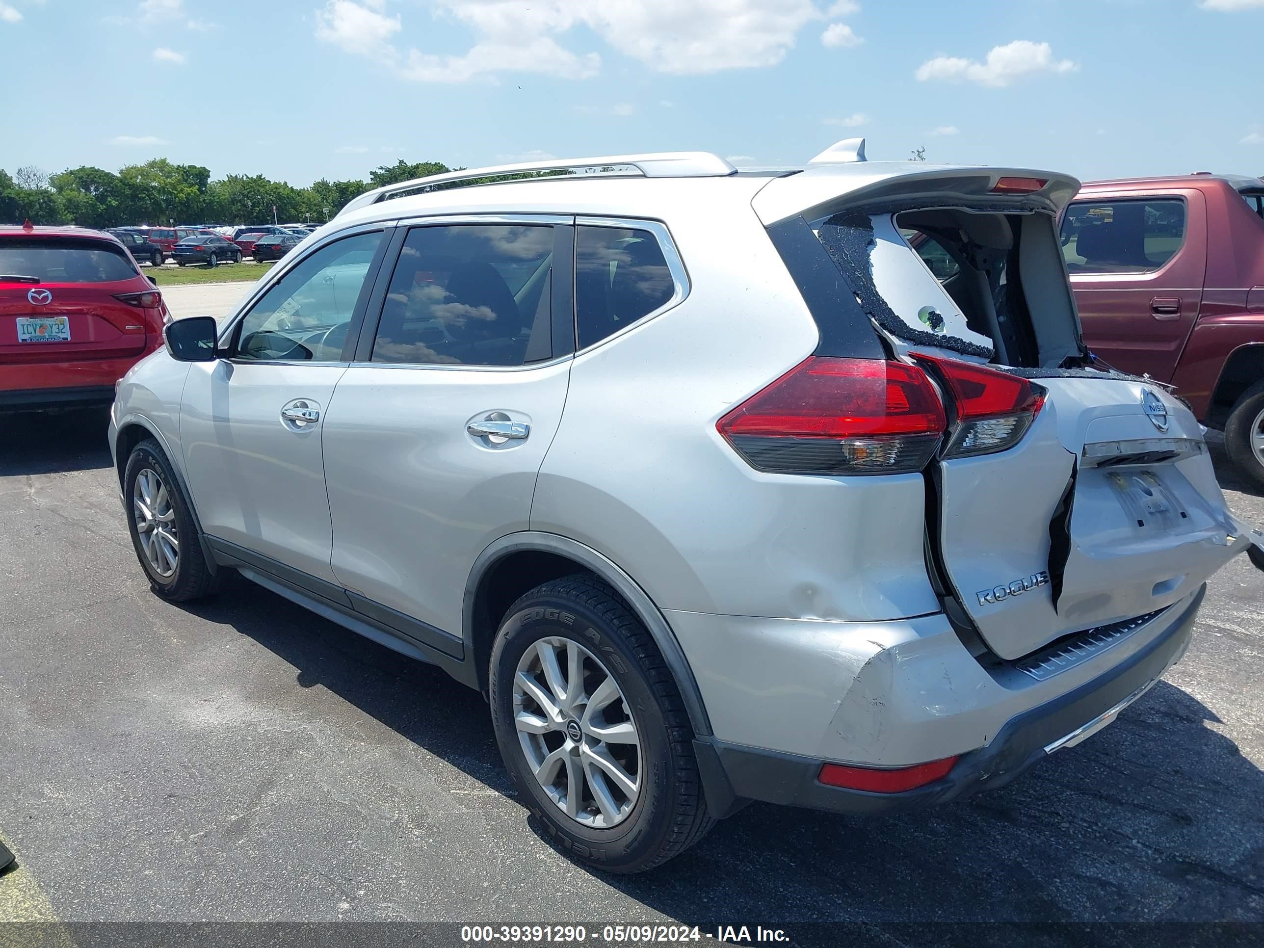 Photo 2 VIN: KNMAT2MT4JP617471 - NISSAN ROGUE 