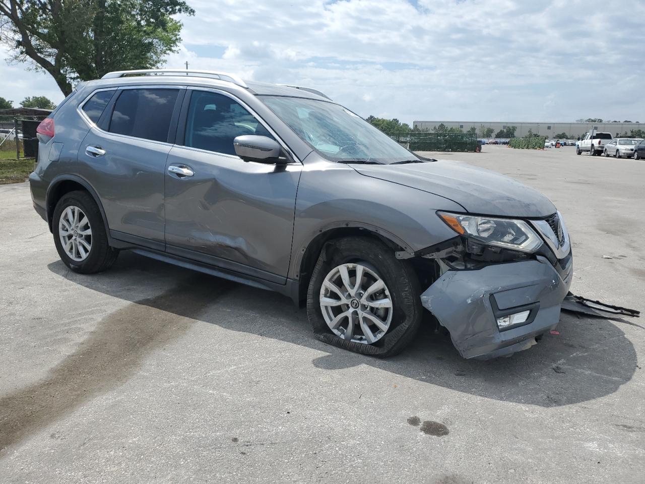 Photo 3 VIN: KNMAT2MT4JP622752 - NISSAN ROGUE 