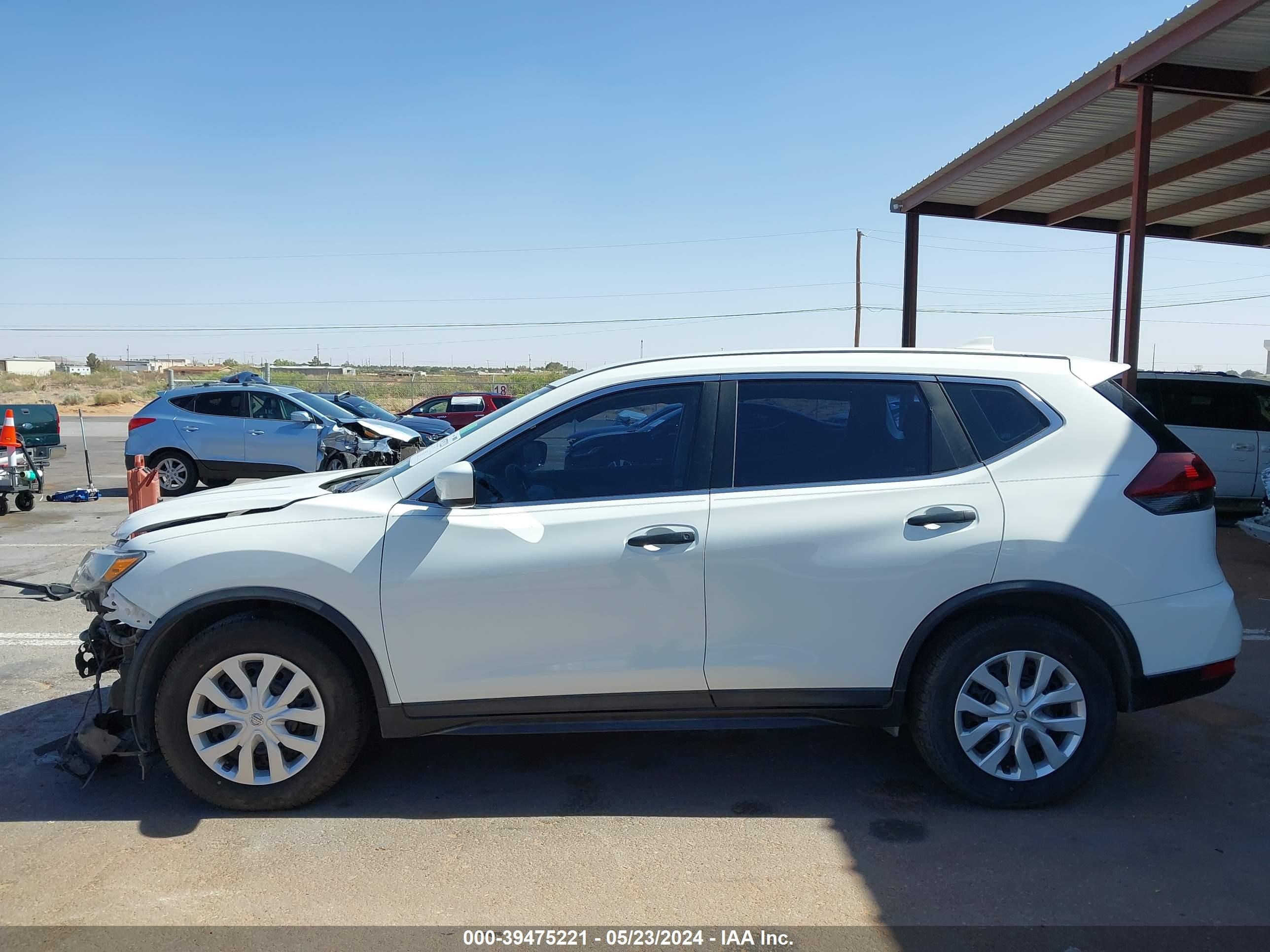 Photo 13 VIN: KNMAT2MT4KP520949 - NISSAN ROGUE 