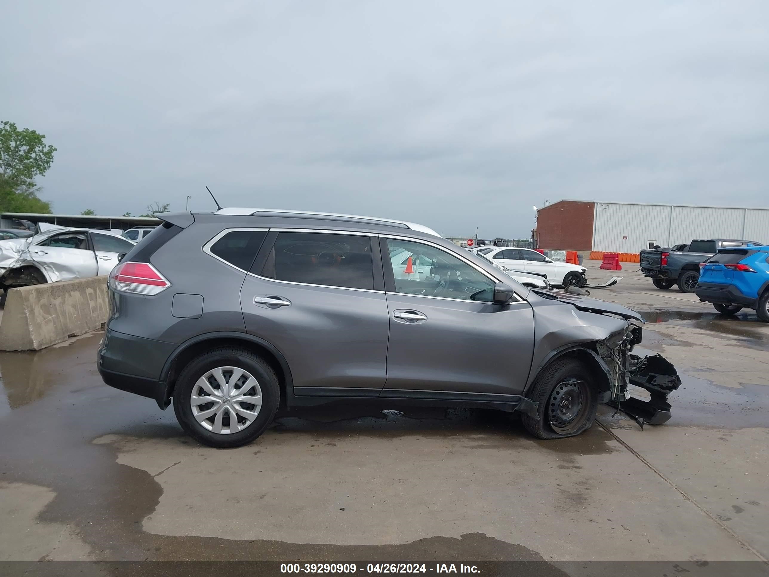 Photo 12 VIN: KNMAT2MT5GP633199 - NISSAN ROGUE 