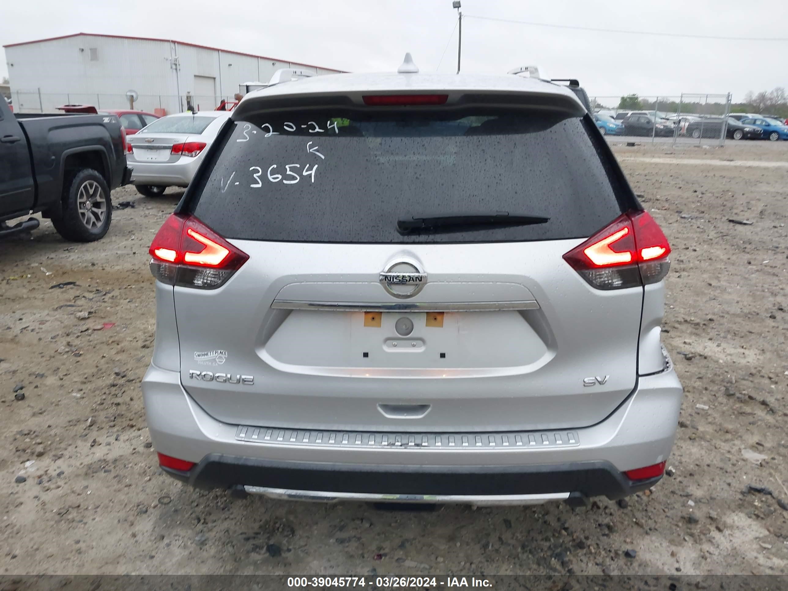 Photo 15 VIN: KNMAT2MT5HP603654 - NISSAN ROGUE 