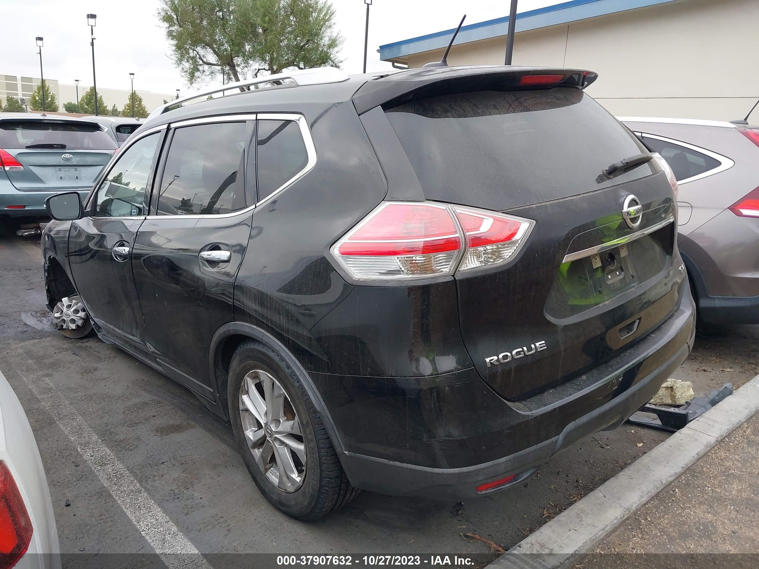 Photo 2 VIN: KNMAT2MT6FP527732 - NISSAN ROGUE 