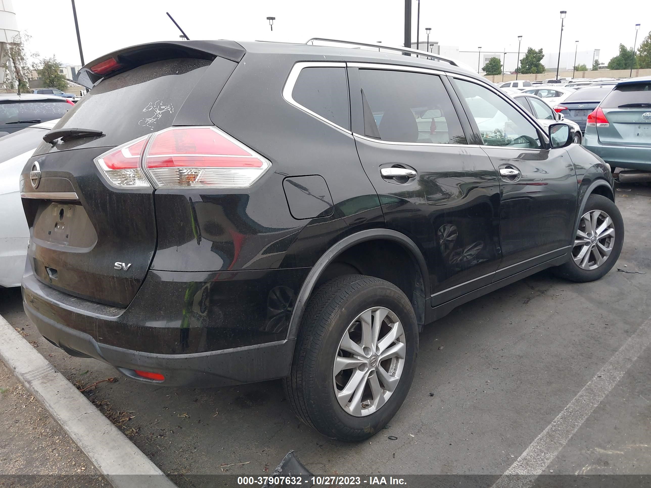 Photo 3 VIN: KNMAT2MT6FP527732 - NISSAN ROGUE 