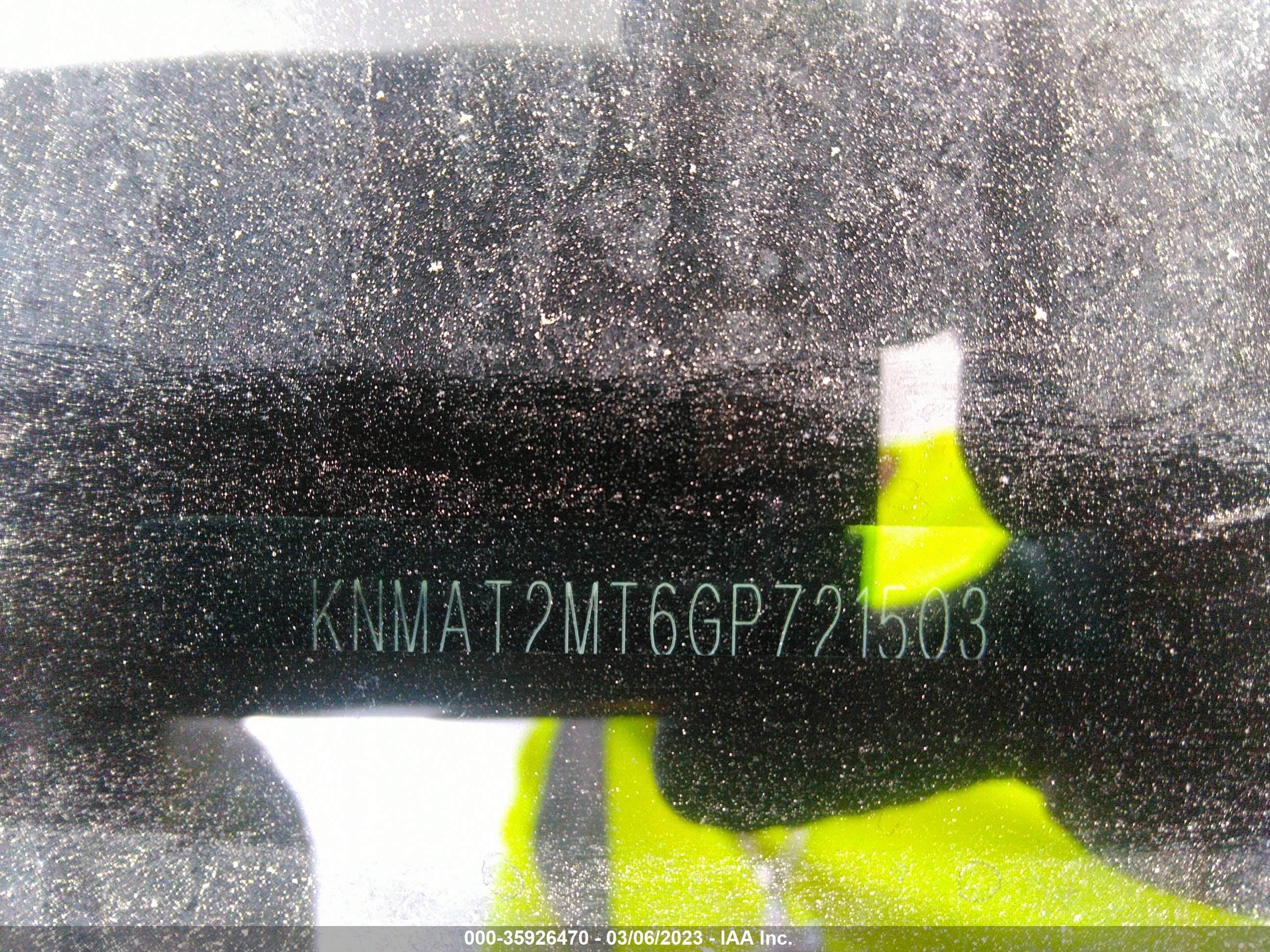 Photo 8 VIN: KNMAT2MT6GP721503 - NISSAN ROGUE 