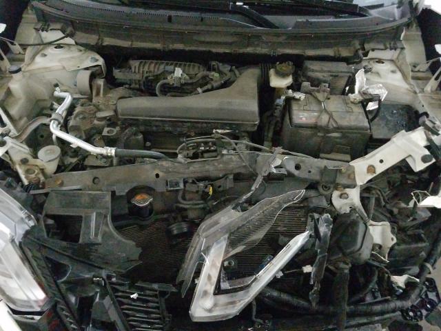 Photo 6 VIN: KNMAT2MT6HP602268 - NISSAN ROGUE 