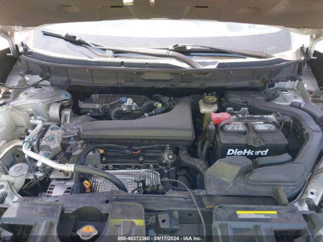 Photo 9 VIN: KNMAT2MT6HP605493 - NISSAN ROGUE 