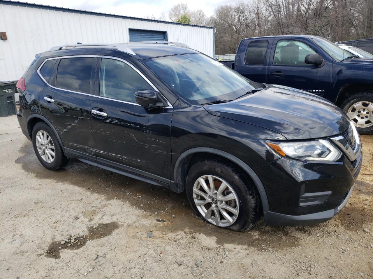 Photo 3 VIN: KNMAT2MT6JP503973 - NISSAN ROGUE 