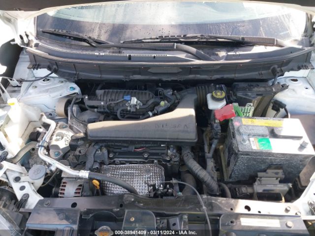 Photo 9 VIN: KNMAT2MT6JP556771 - NISSAN ROGUE 