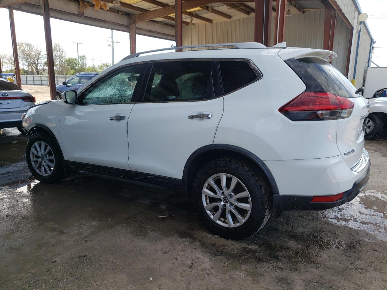 Photo 1 VIN: KNMAT2MT6JP565129 - NISSAN ROGUE 