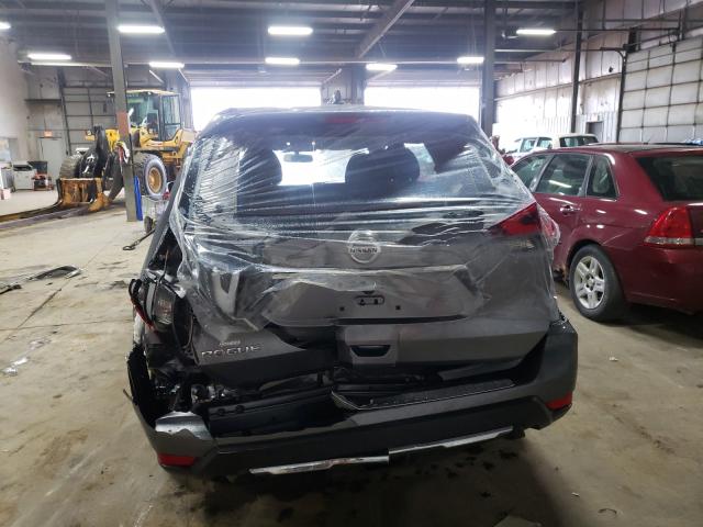 Photo 8 VIN: KNMAT2MT6JP621585 - NISSAN ROGUE 